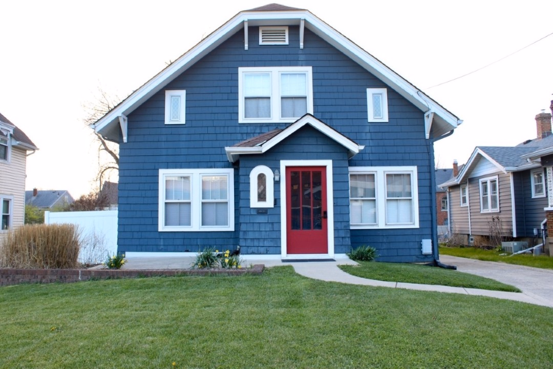 Exterior-View 1