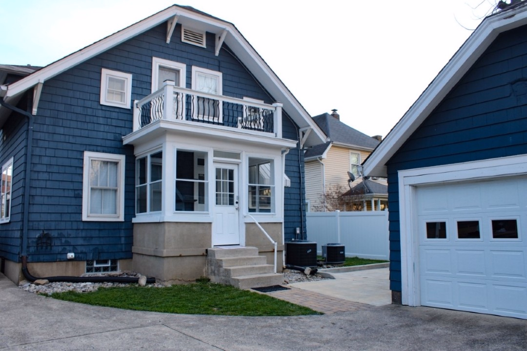 Exterior-View 6